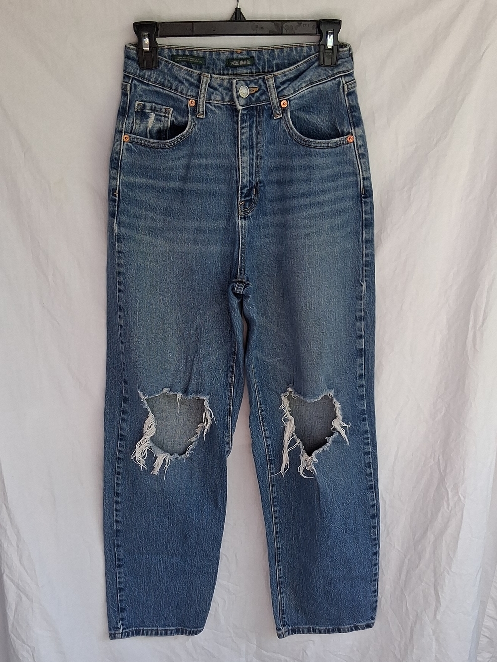 wild fable Distressed High-Rise Blue Straight Baggy Jeans 2/26
